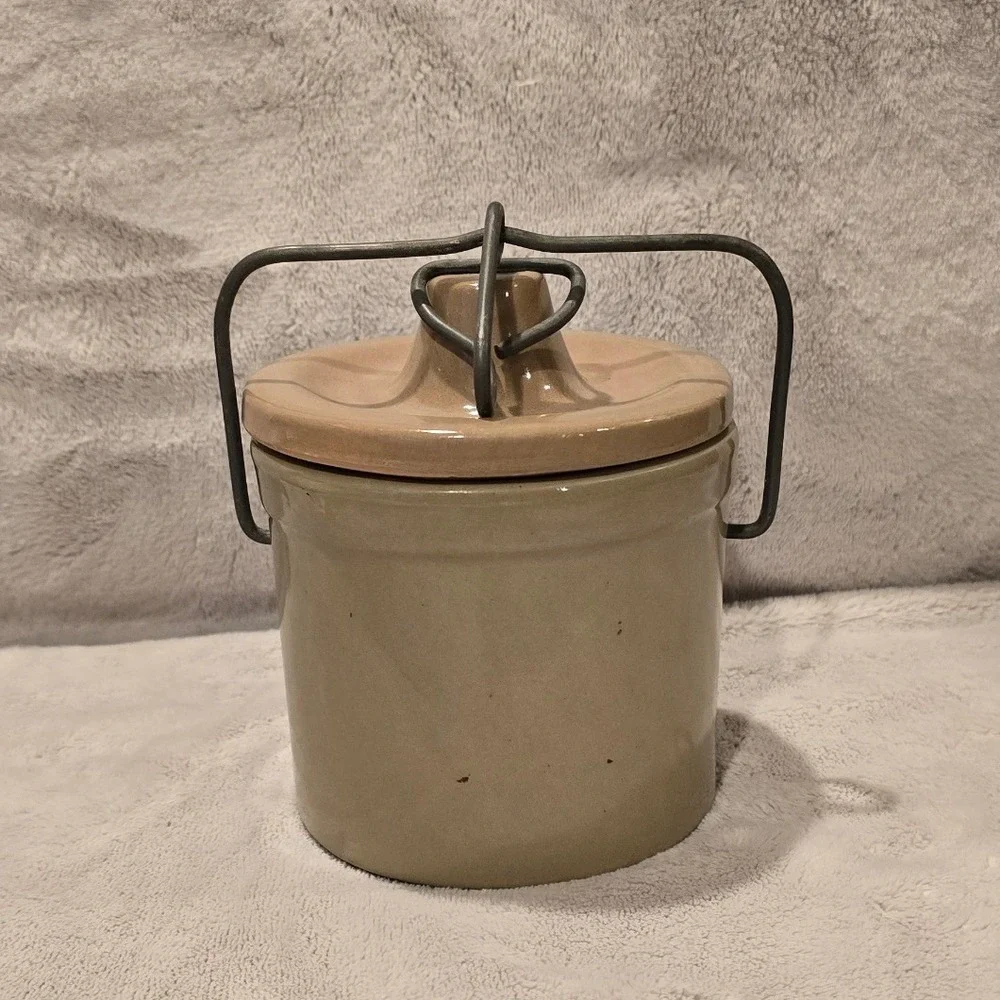Vintage Stoneware Cheese Crock with Metal Bale Handle Tan Glazed Pottery Lid 5.5